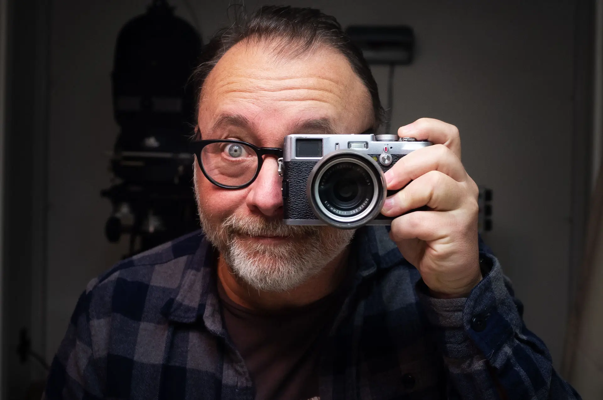 Playing with the old X100