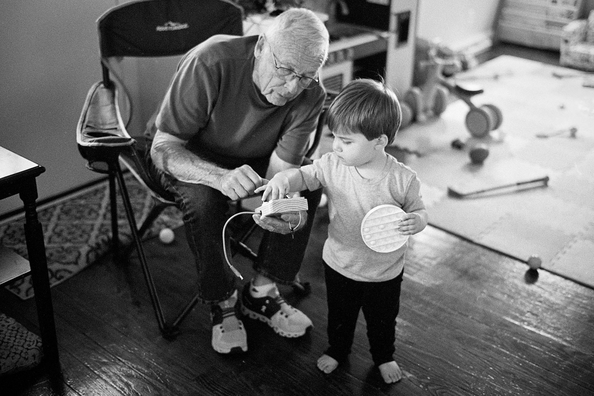 Lincoln showing papa how it works